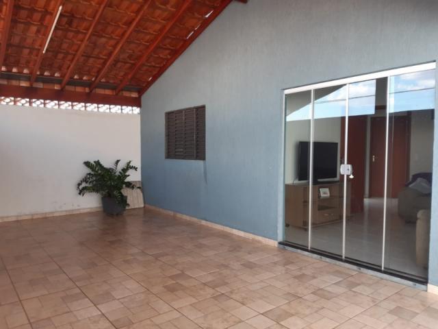 #CA-405 - Casa para Venda em Araraquara - SP - 2
