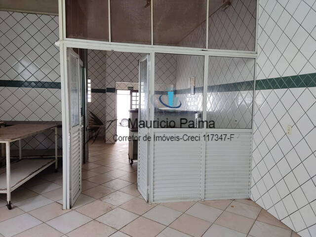 #PC-902 - Prédio comercial para Locação em Araraquara - SP
