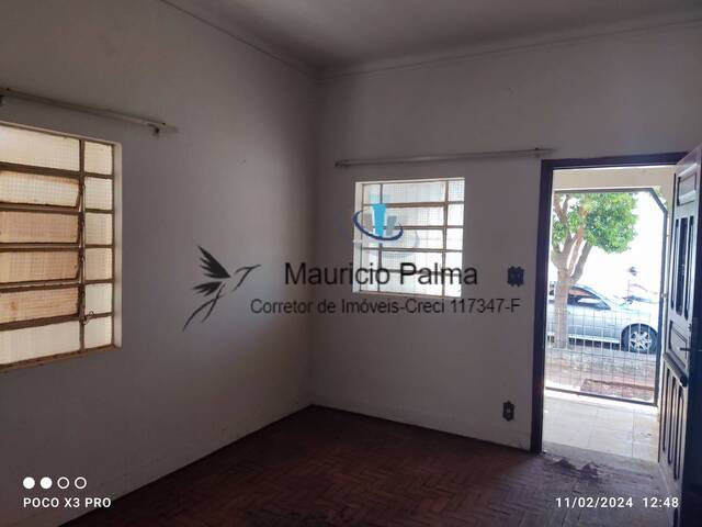 #CA-537 - Casa para Venda em Araraquara - SP