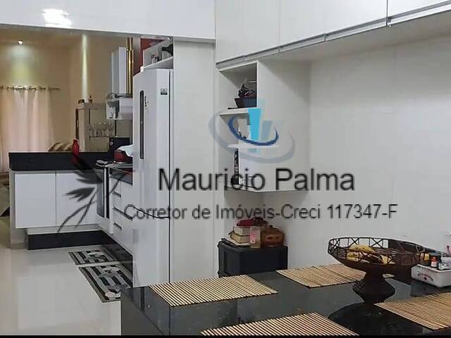 #CA-584 - Casa para Venda em Araraquara - SP
