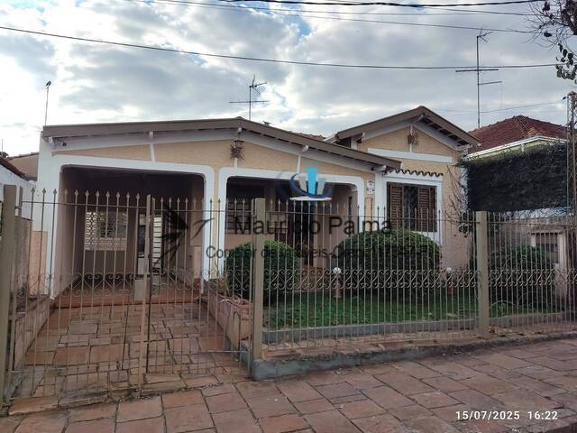 #CA-598 - Casa para Venda em Araraquara - SP