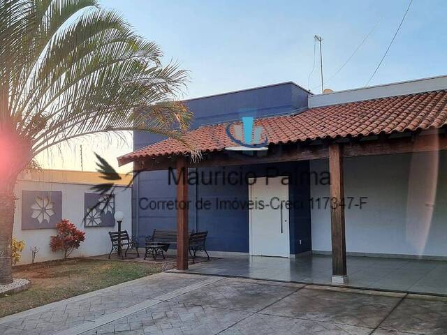 #CA-602 - Casa para Venda em Araraquara - SP
