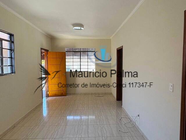 #CA-4923 - Casa para Venda em Araraquara - SP