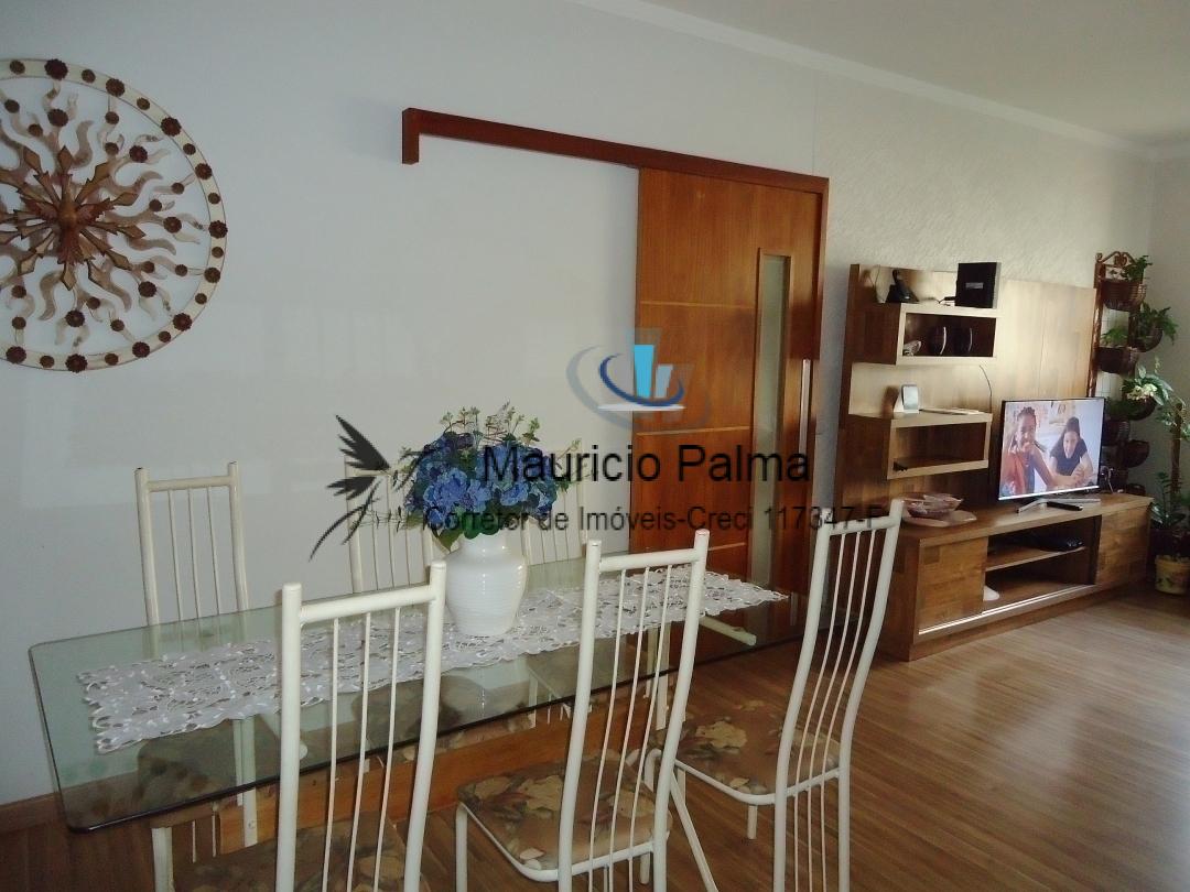 Apartamento à venda com 3 quartos, 95m² - Foto 2
