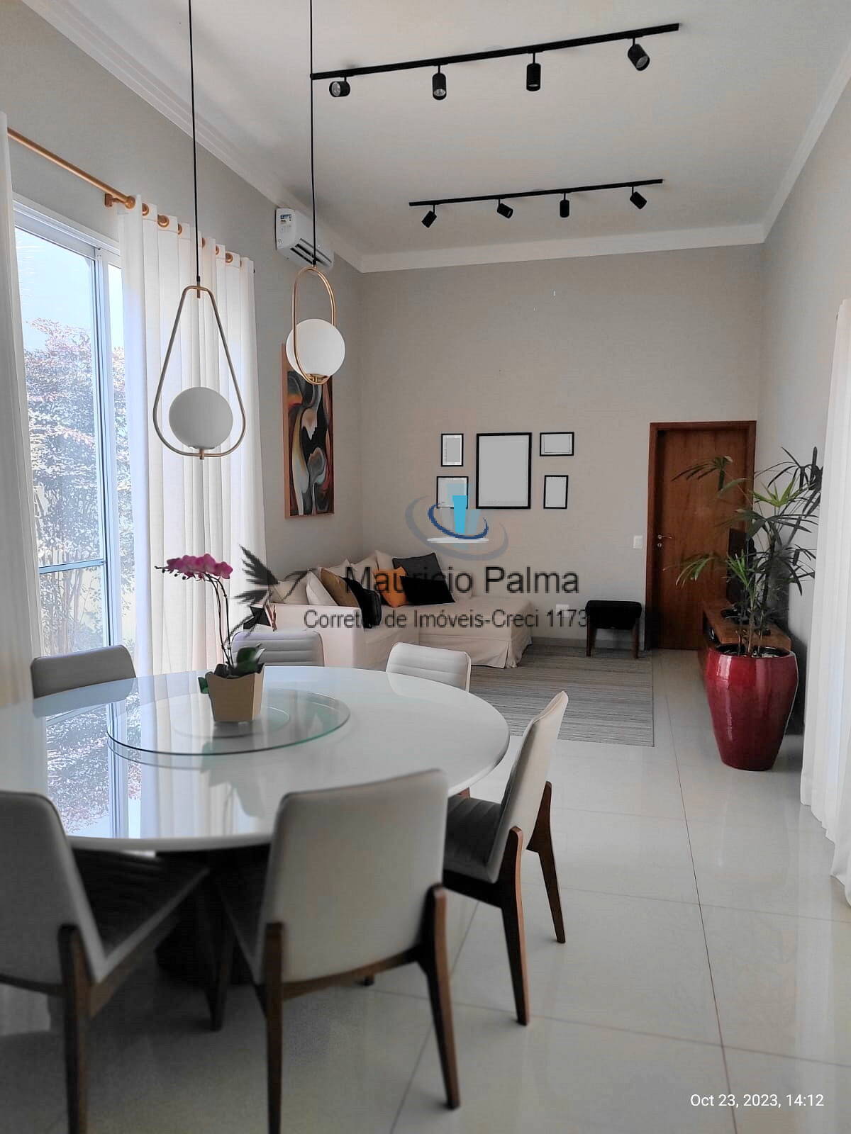 Casa, 3 quartos, 202 m² - Foto 2