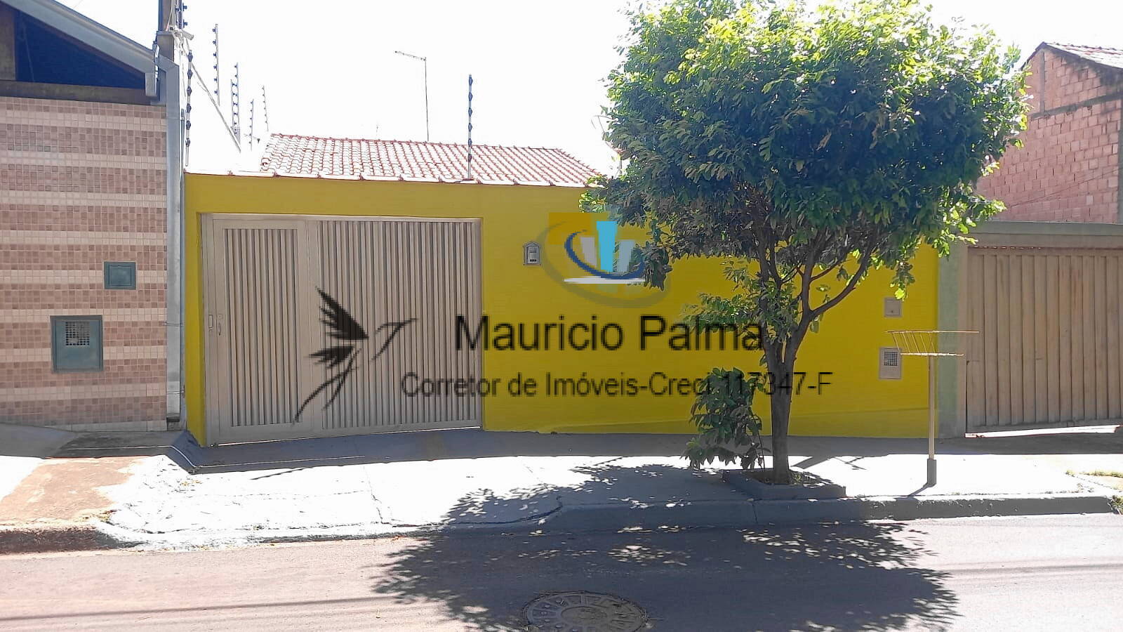 Casa à venda com 2 quartos, 176m² - Foto 2