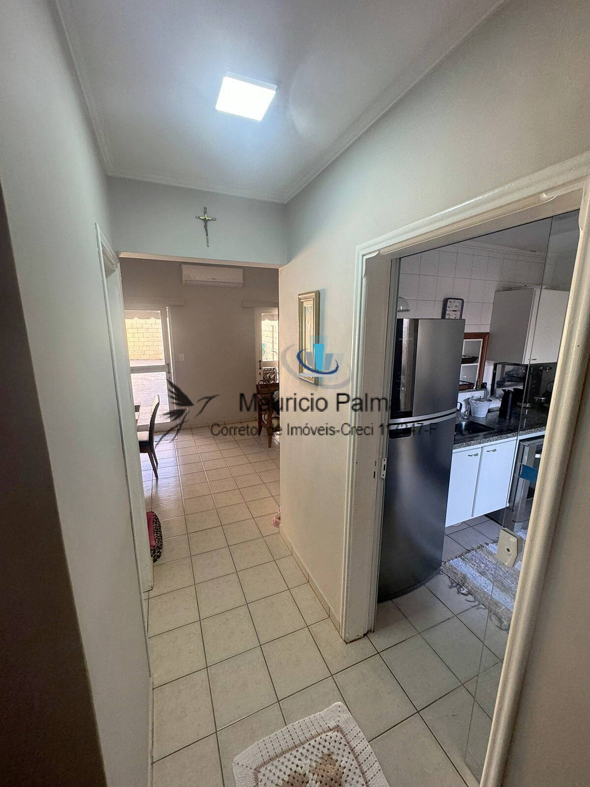Casa à venda com 3 quartos, 115m² - Foto 4