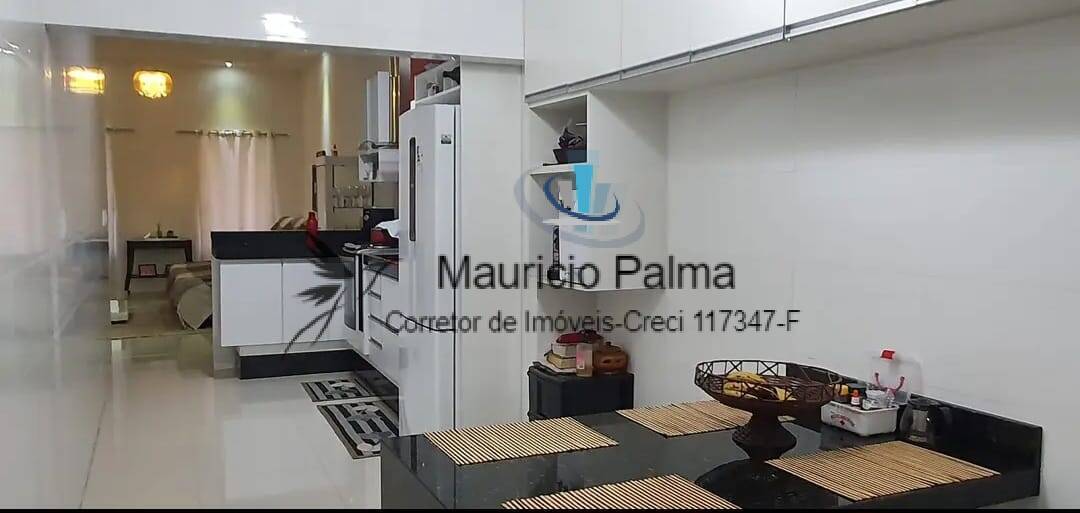 Casa à venda com 2 quartos, 149m² - Foto 3