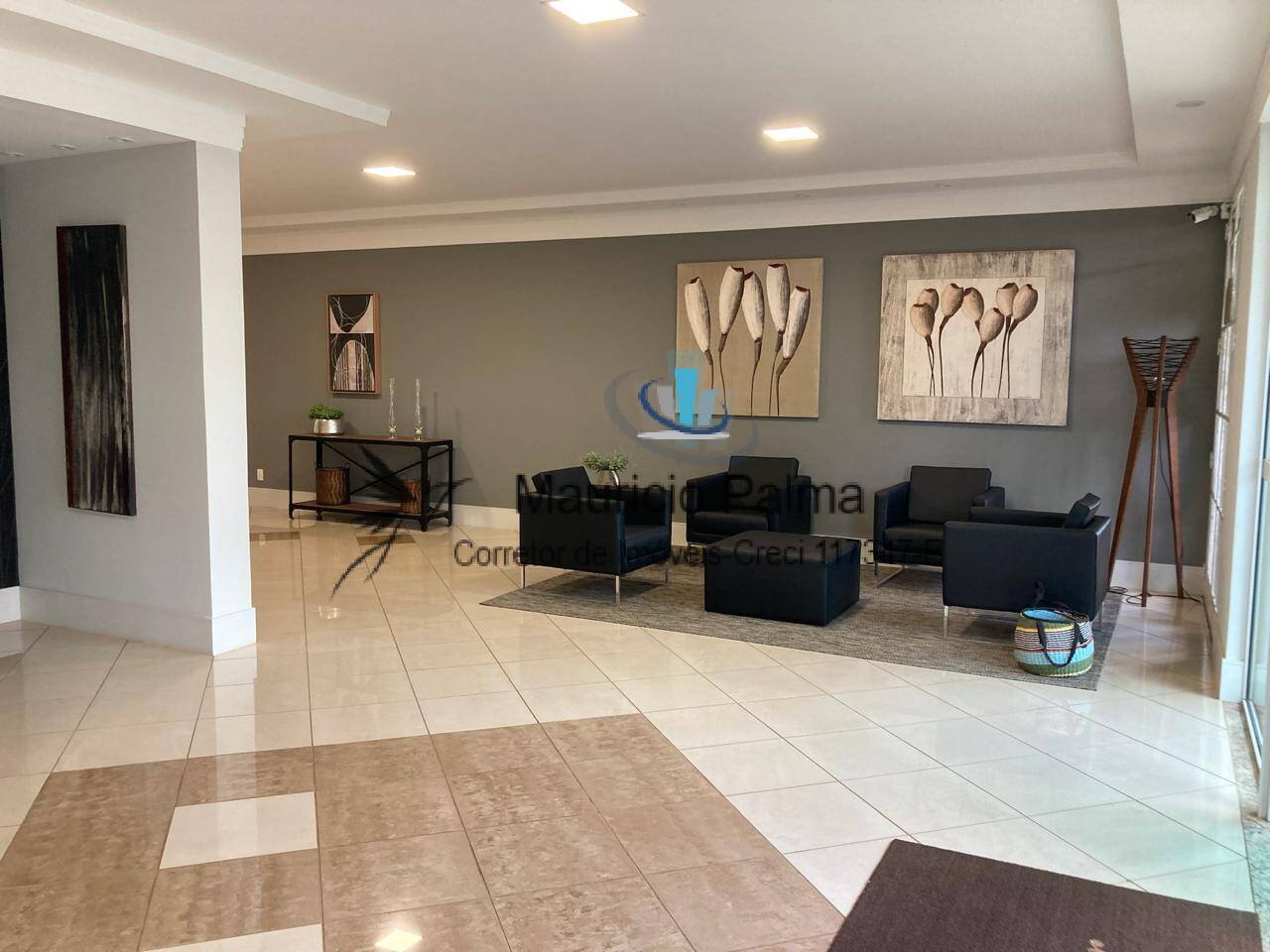 Apartamento à venda com 3 quartos, 115m² - Foto 3