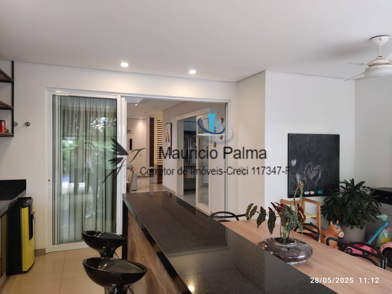 Casa, 3 quartos, 244 m² - Foto 6