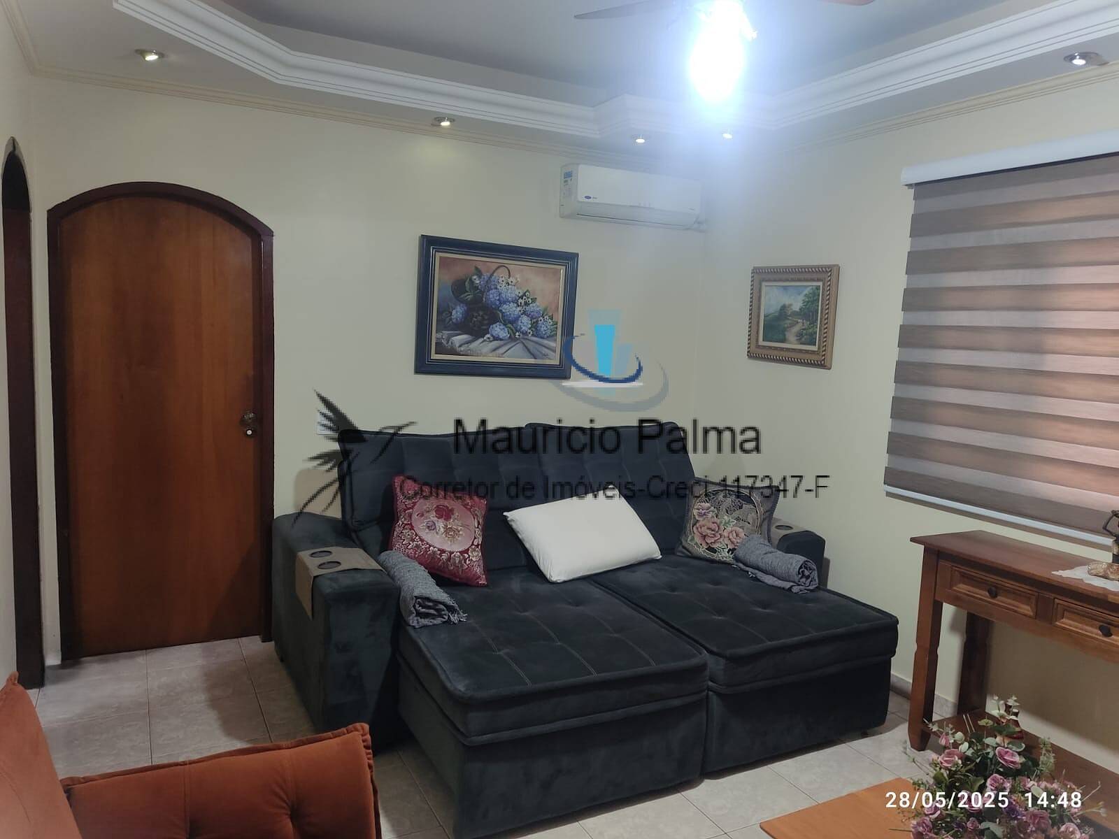 Casa à venda com 4 quartos, 296m² - Foto 4