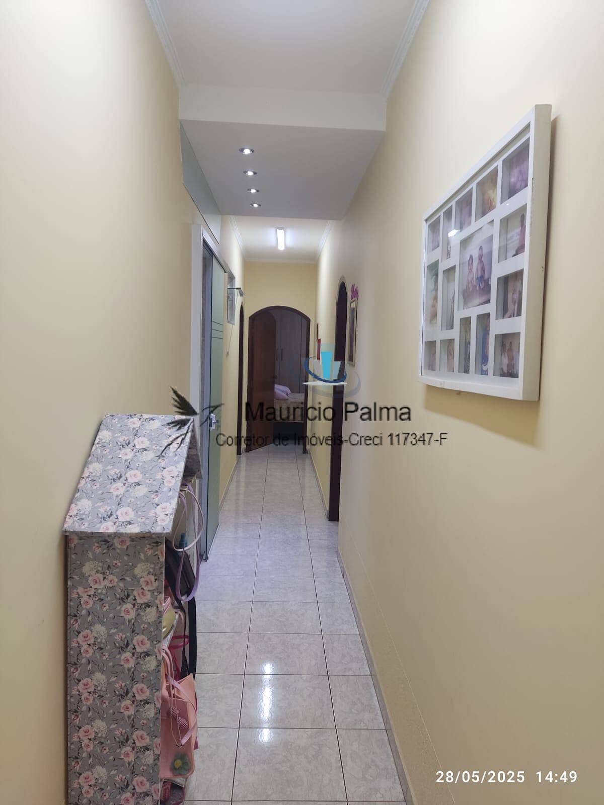 Casa à venda com 4 quartos, 296m² - Foto 7