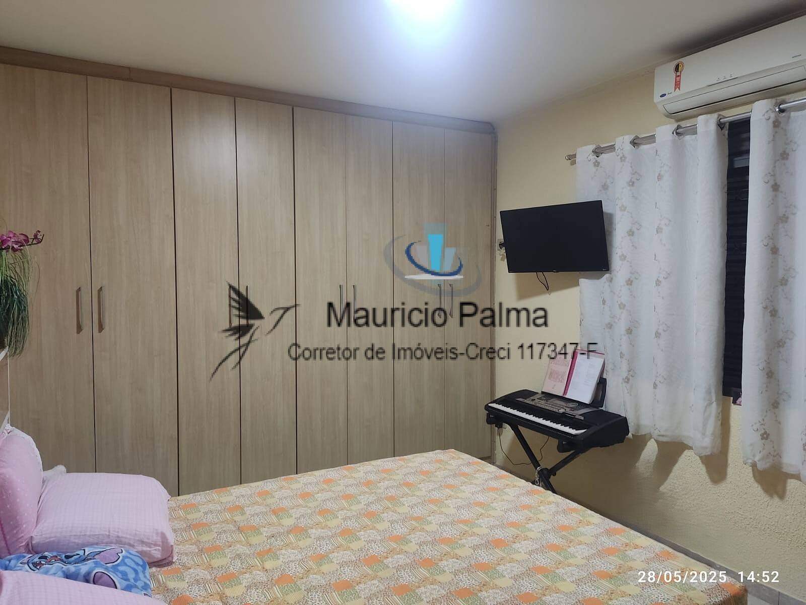 Casa à venda com 4 quartos, 296m² - Foto 9