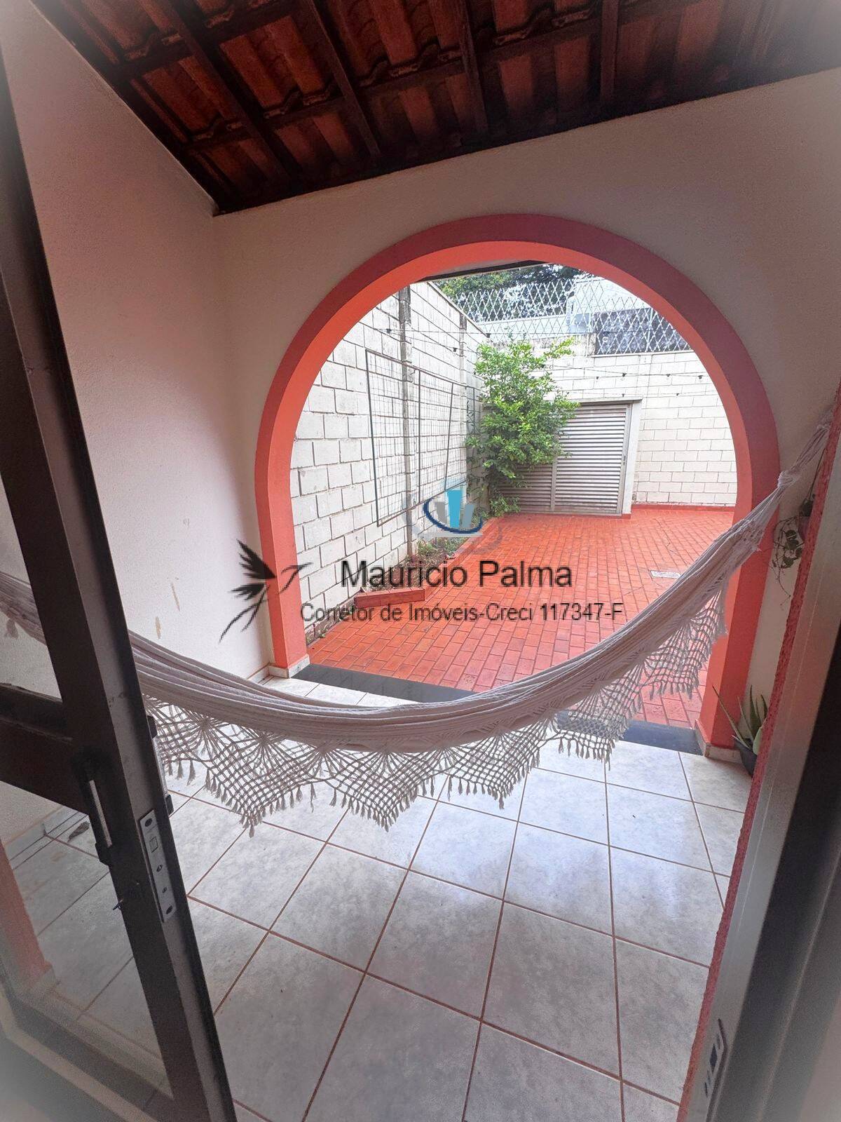 Casa à venda e aluguel com 3 quartos, 120m² - Foto 5