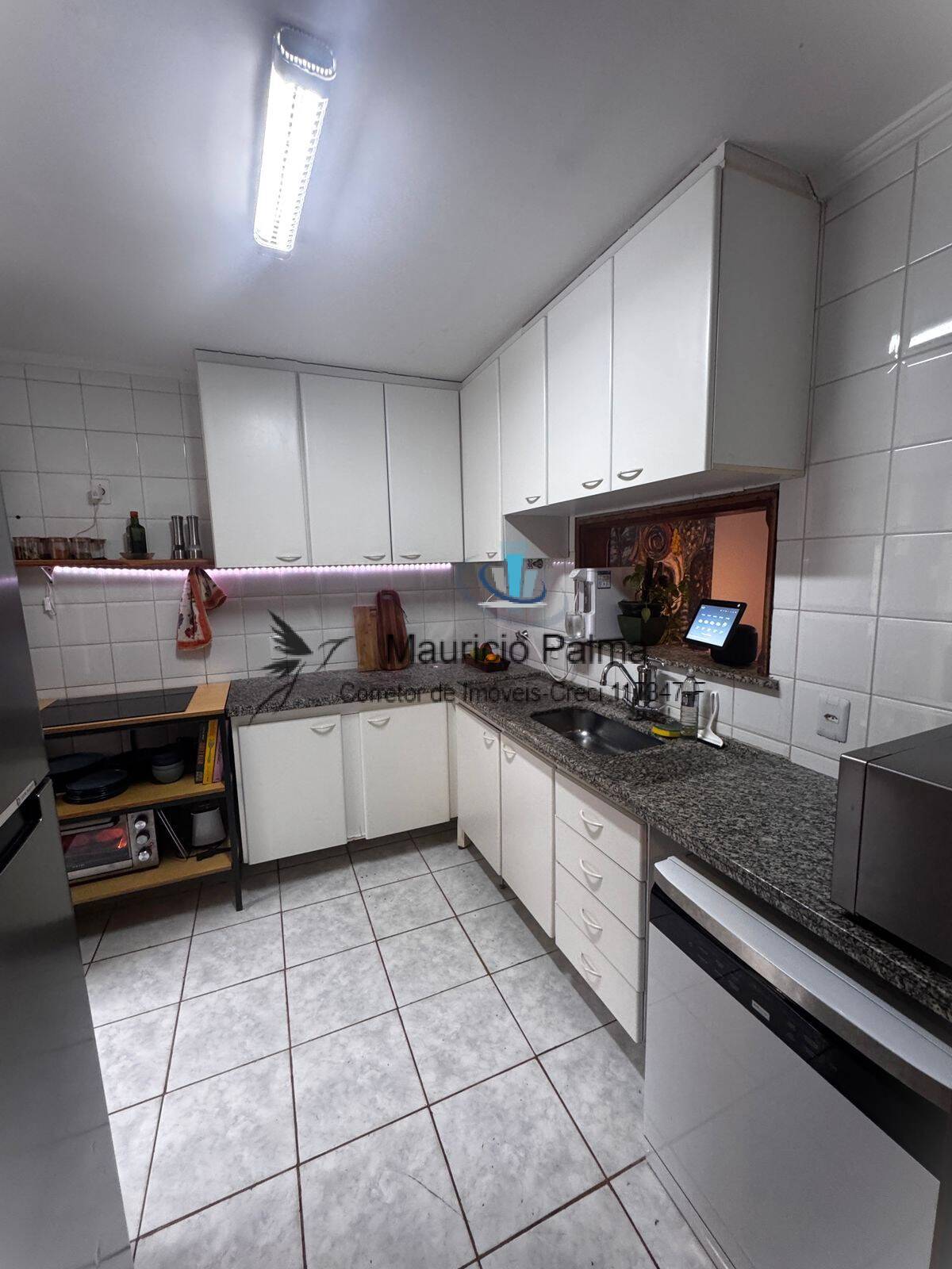 Casa à venda e aluguel com 3 quartos, 120m² - Foto 9