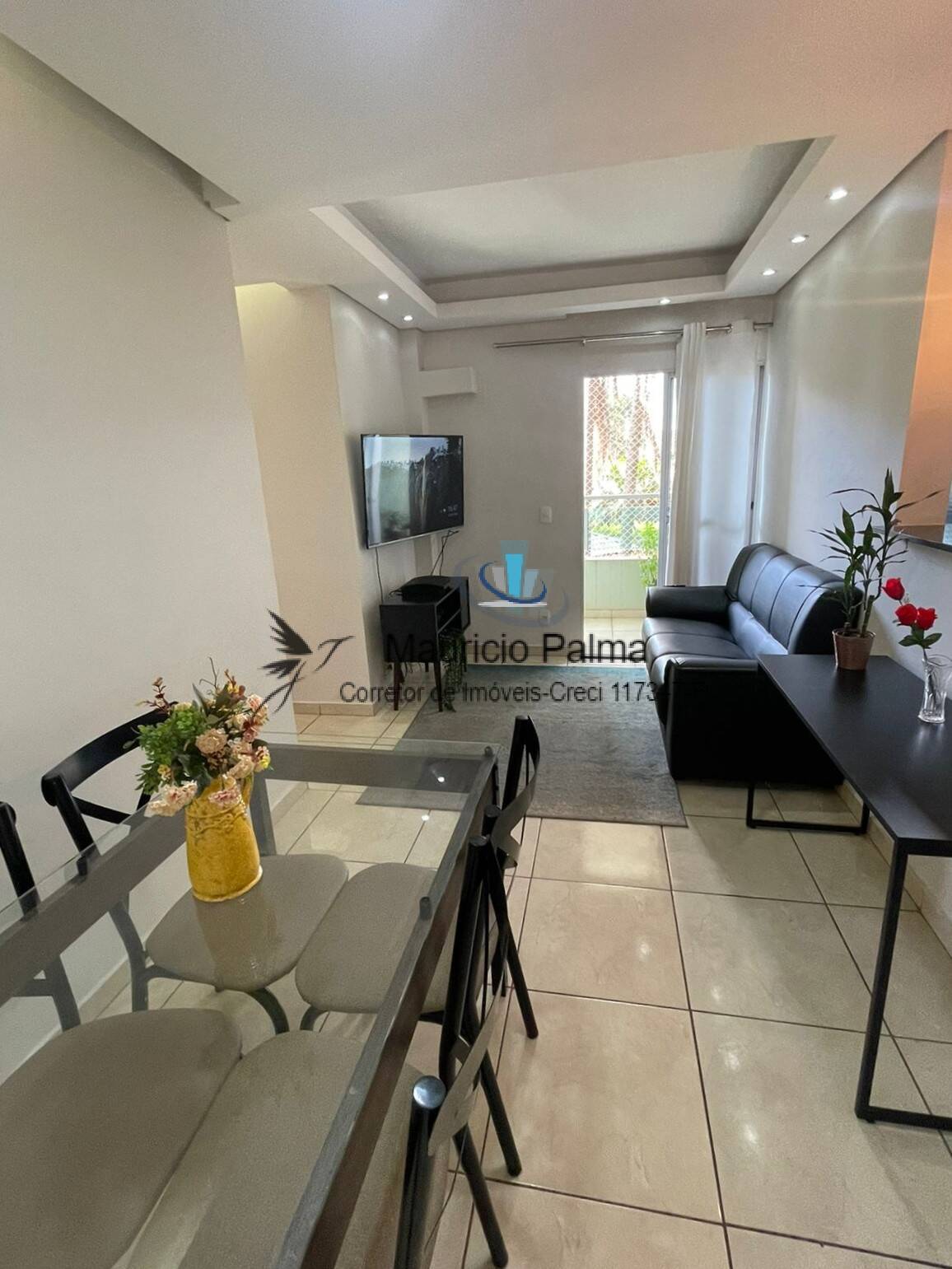 Apartamento à venda com 3 quartos, 62m² - Foto 1