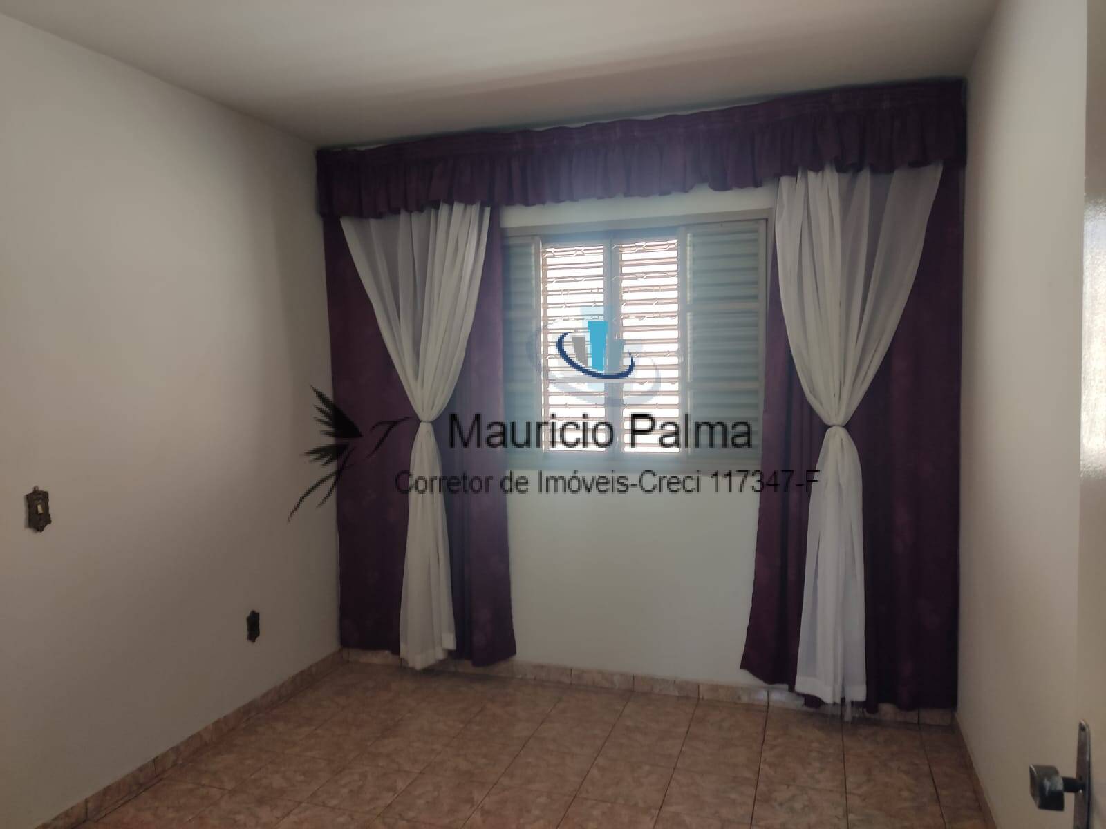 Casa à venda com 4 quartos, 209m² - Foto 6
