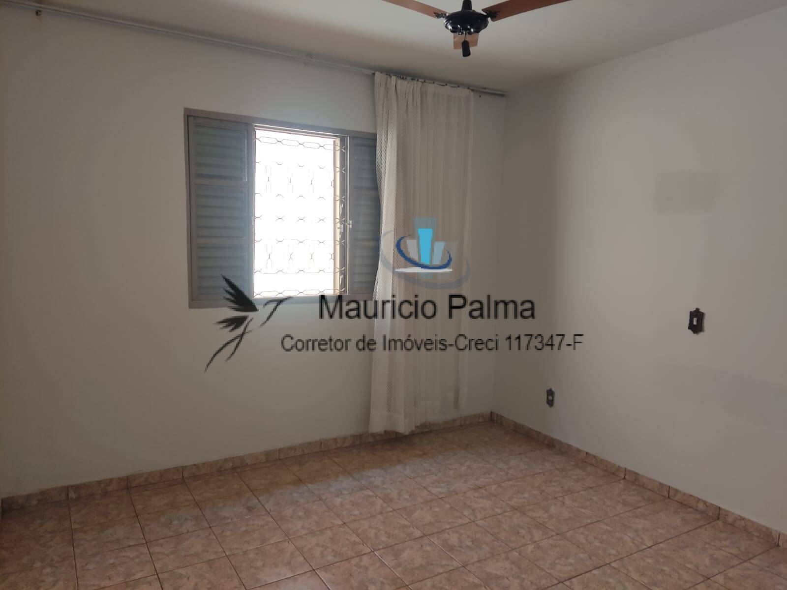 Casa à venda com 4 quartos, 209m² - Foto 9
