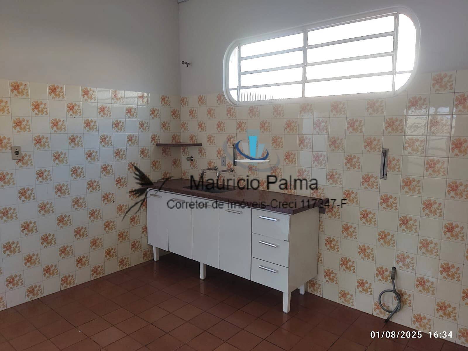 Casa à venda com 4 quartos, 157m² - Foto 14