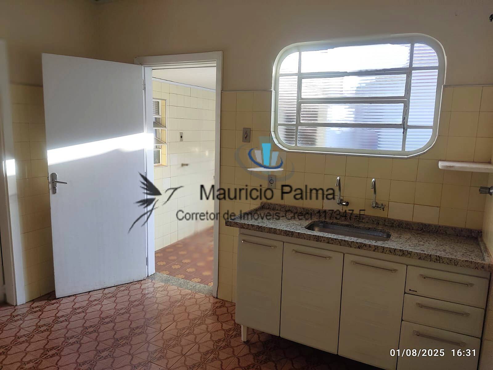 Casa à venda com 4 quartos, 157m² - Foto 17