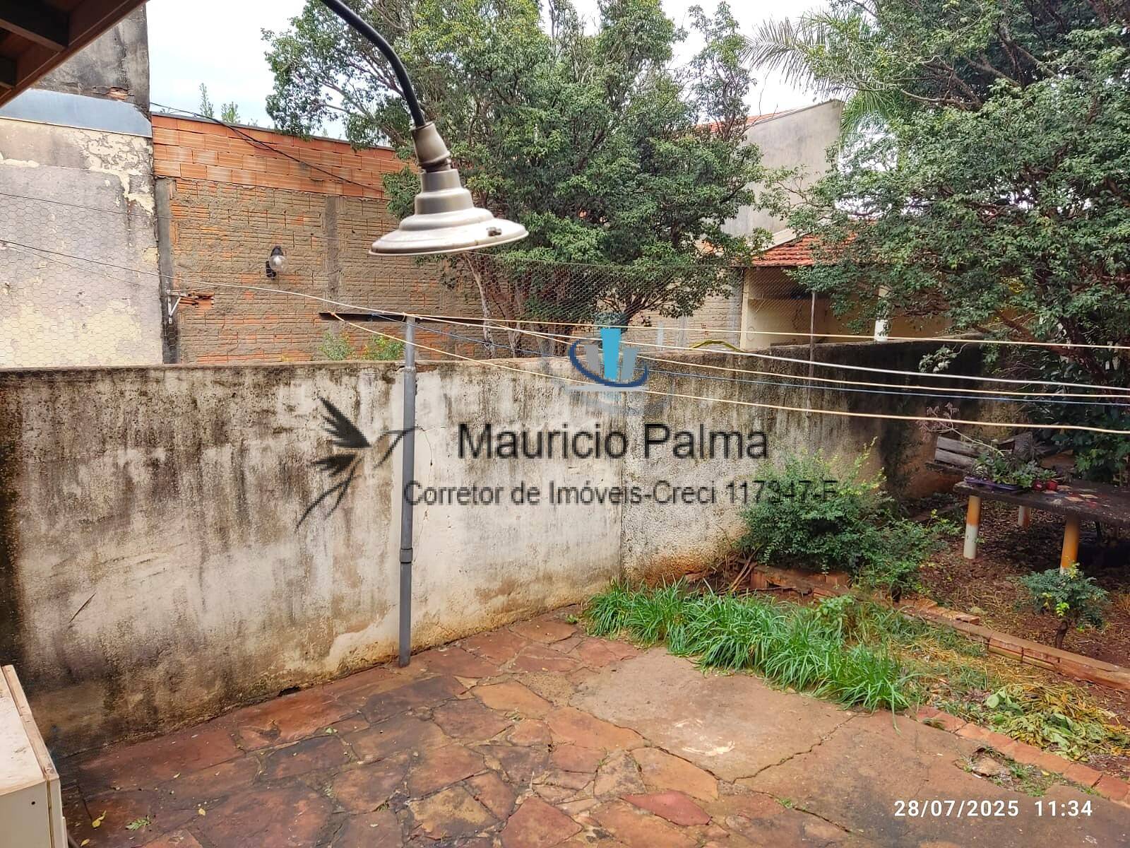 Casa à venda com 2 quartos, 128m² - Foto 17