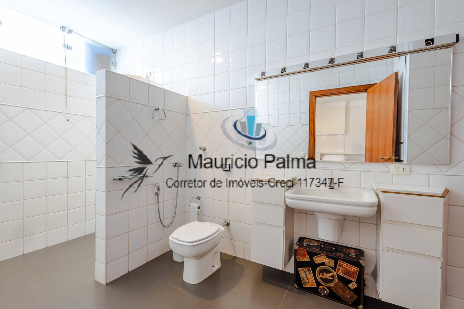 Casa à venda e aluguel com 4 quartos, 380m² - Foto 29