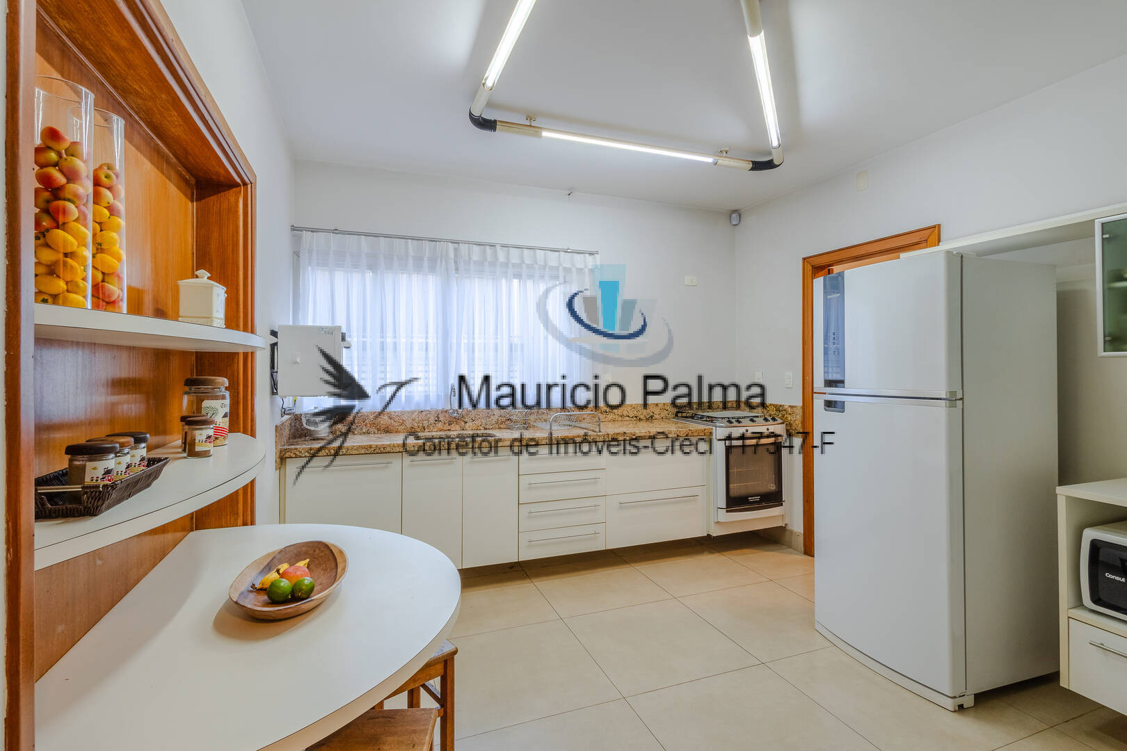 Casa à venda e aluguel com 4 quartos, 380m² - Foto 39