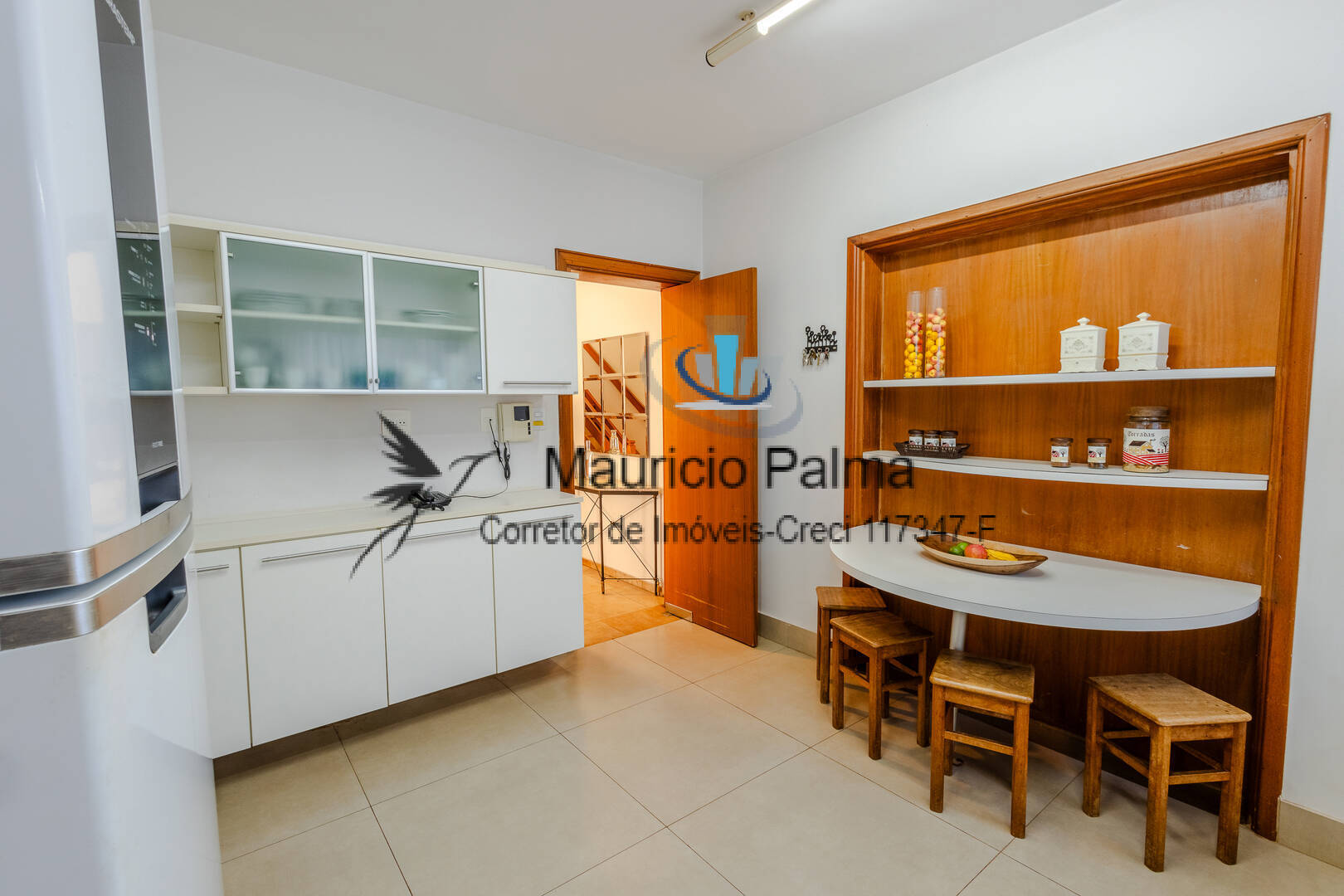 Casa à venda e aluguel com 4 quartos, 380m² - Foto 41