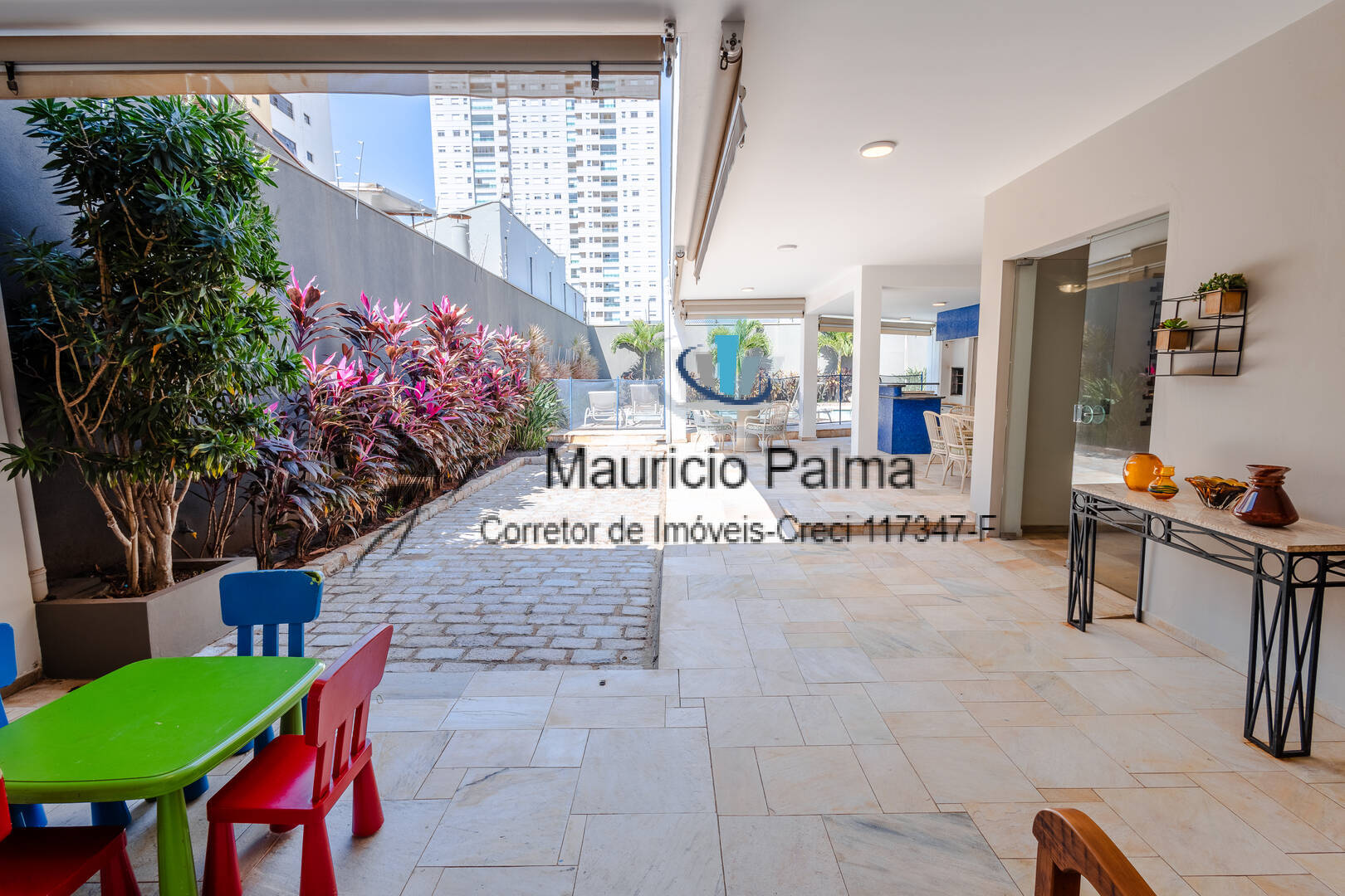 Casa à venda e aluguel com 4 quartos, 380m² - Foto 45