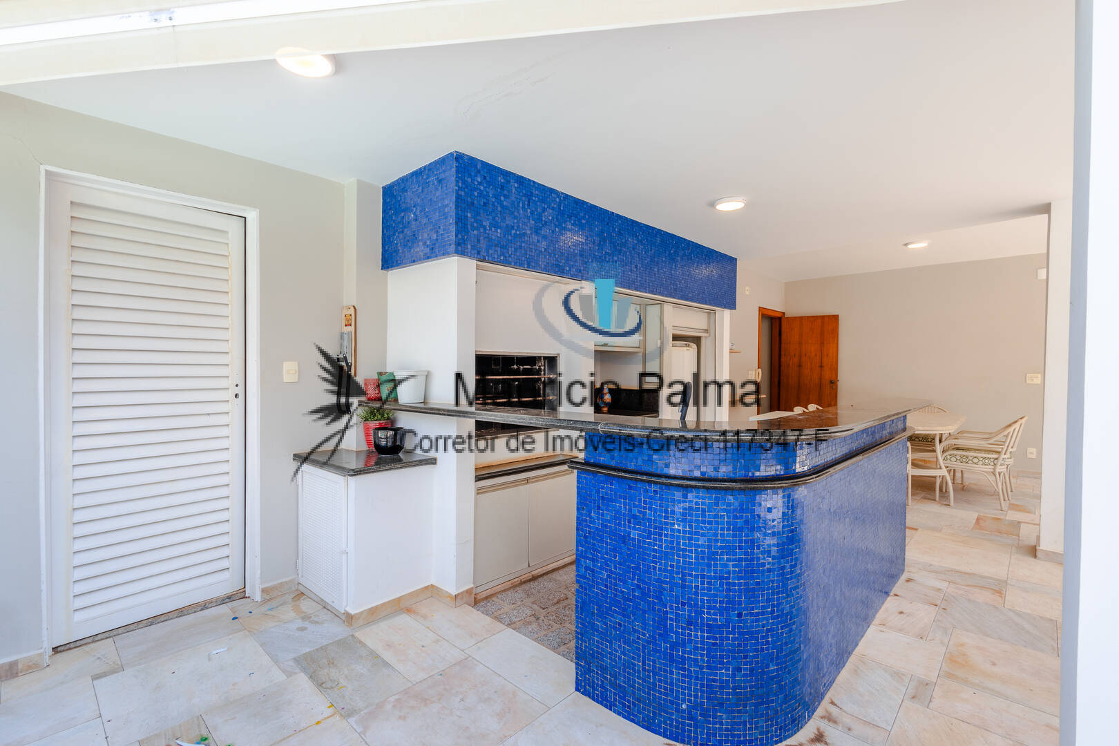Casa à venda e aluguel com 4 quartos, 380m² - Foto 47