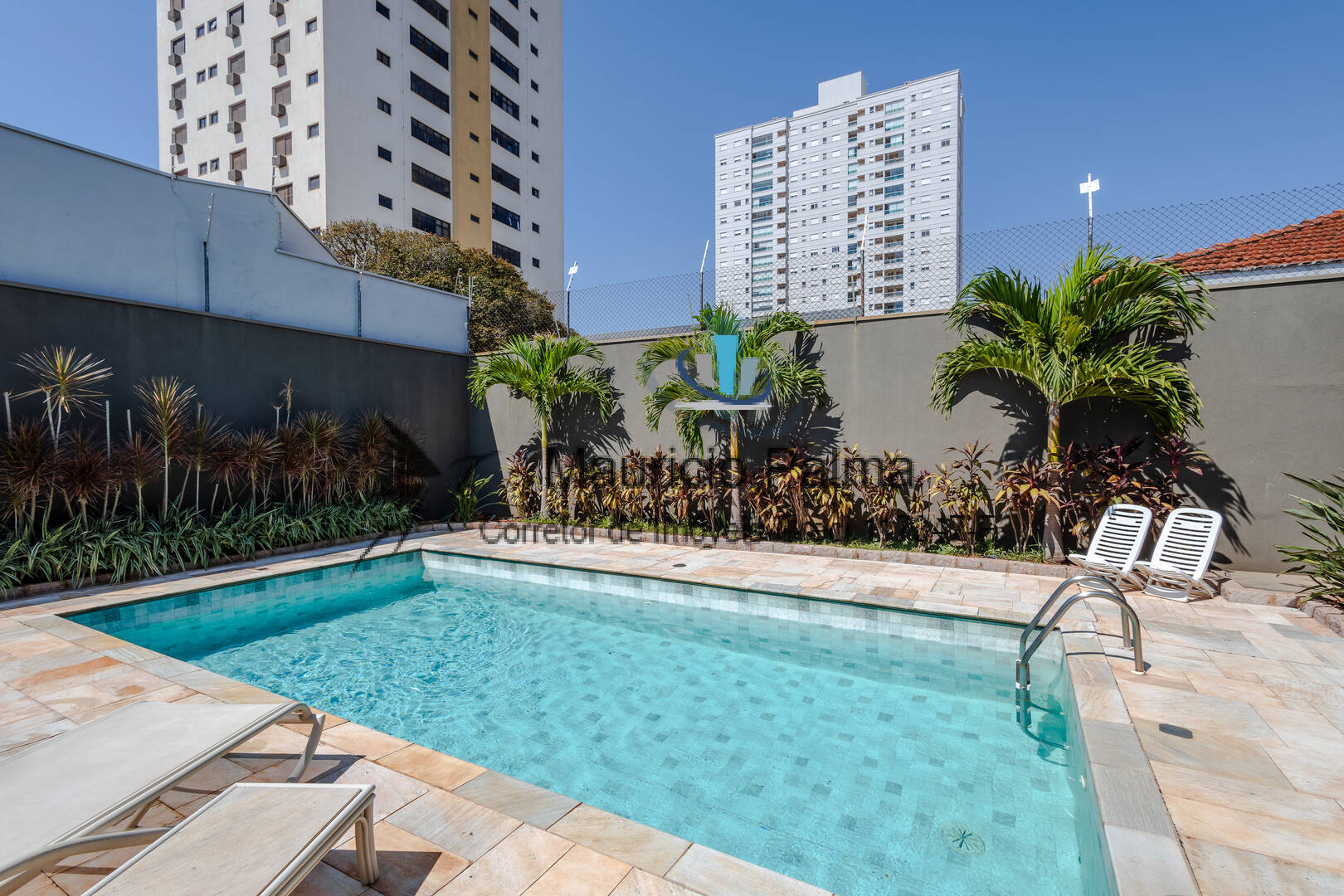 Casa à venda e aluguel com 4 quartos, 380m² - Foto 49