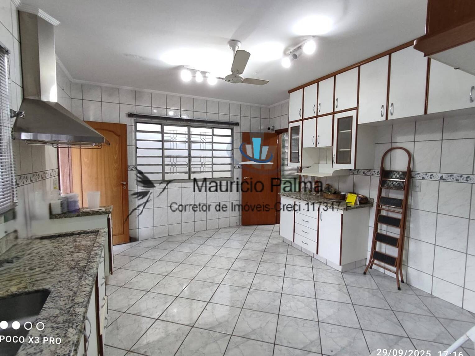 Casa, 3 quartos, 242 m² - Foto 9