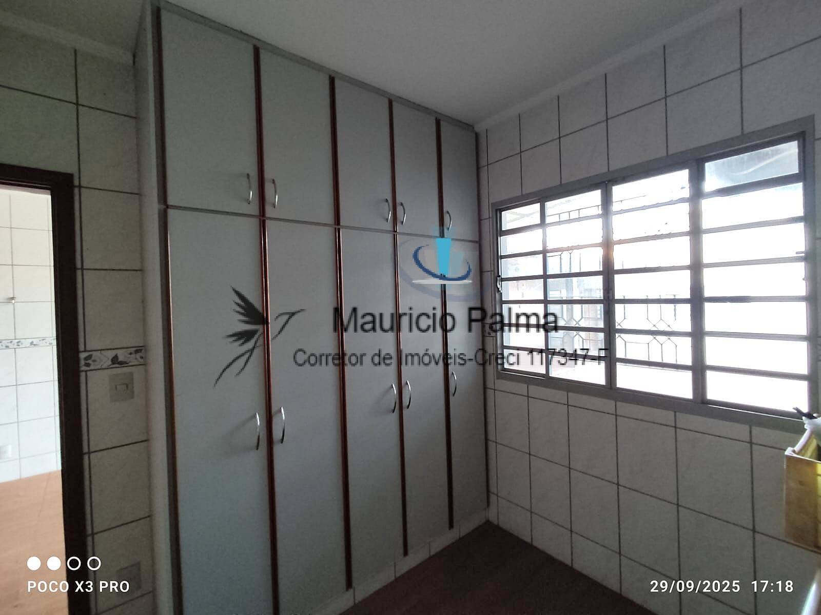 Casa, 3 quartos, 242 m² - Foto 11