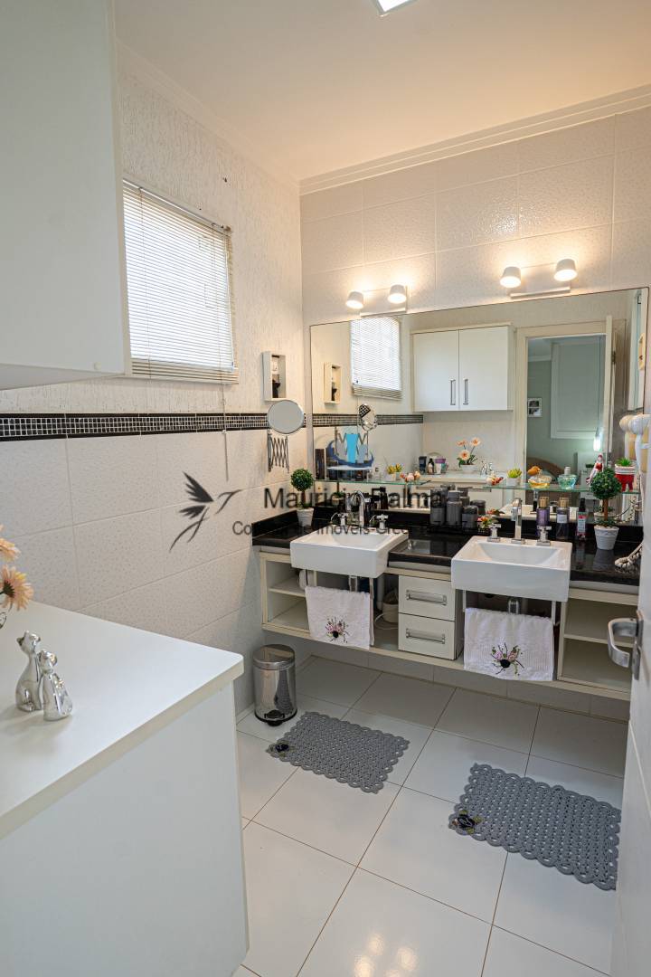 Casa, 3 quartos, 325 m² - Foto 37